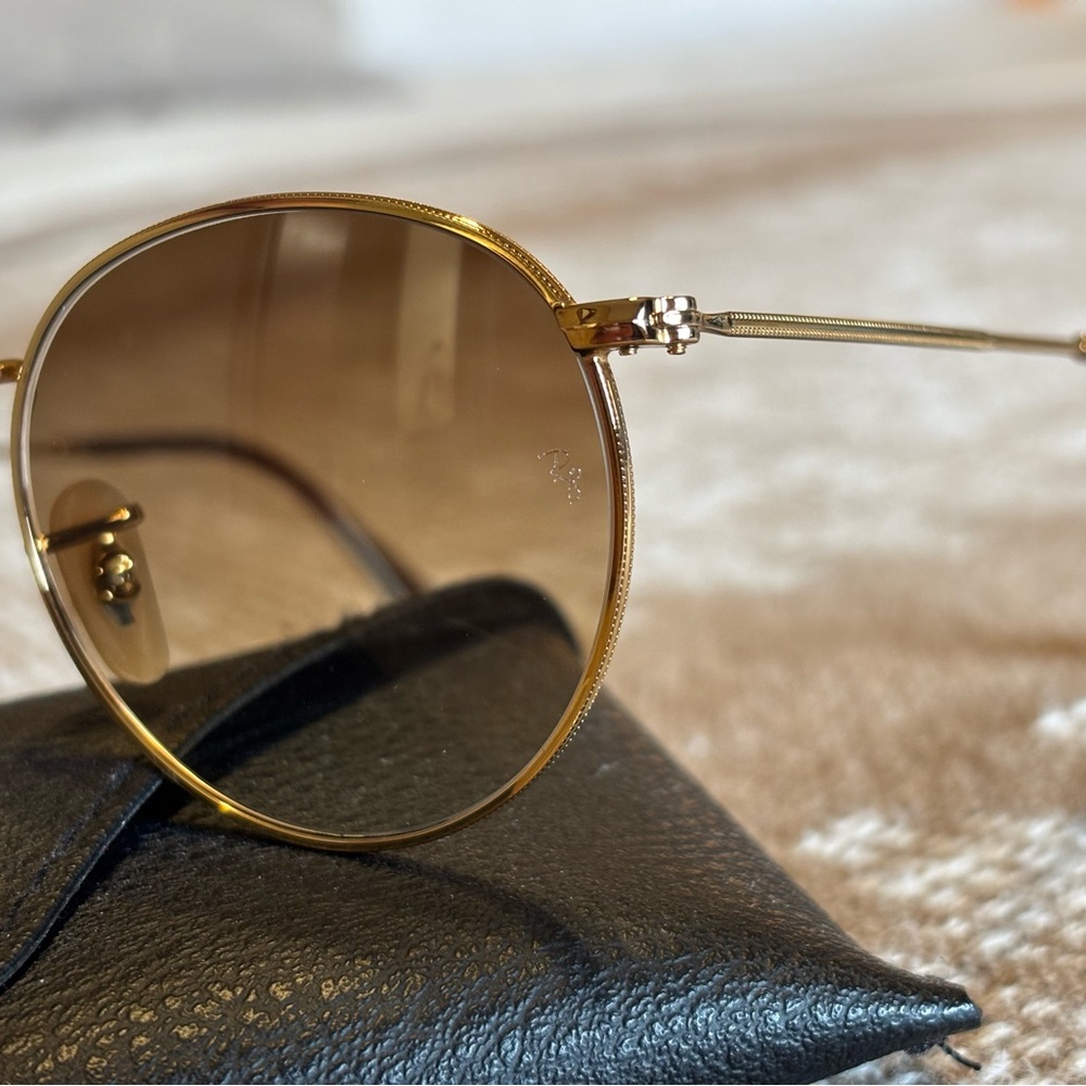 Ray-Ban Legend Collection 47 mm Round Sunglasses - Picture 6 of 8